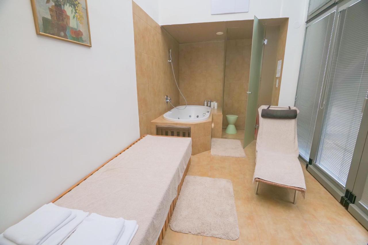 Hotel Zlata Hvezda Litomyšl المظهر الخارجي الصورة