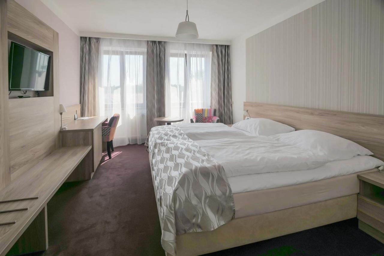 Hotel Zlata Hvezda Litomyšl المظهر الخارجي الصورة