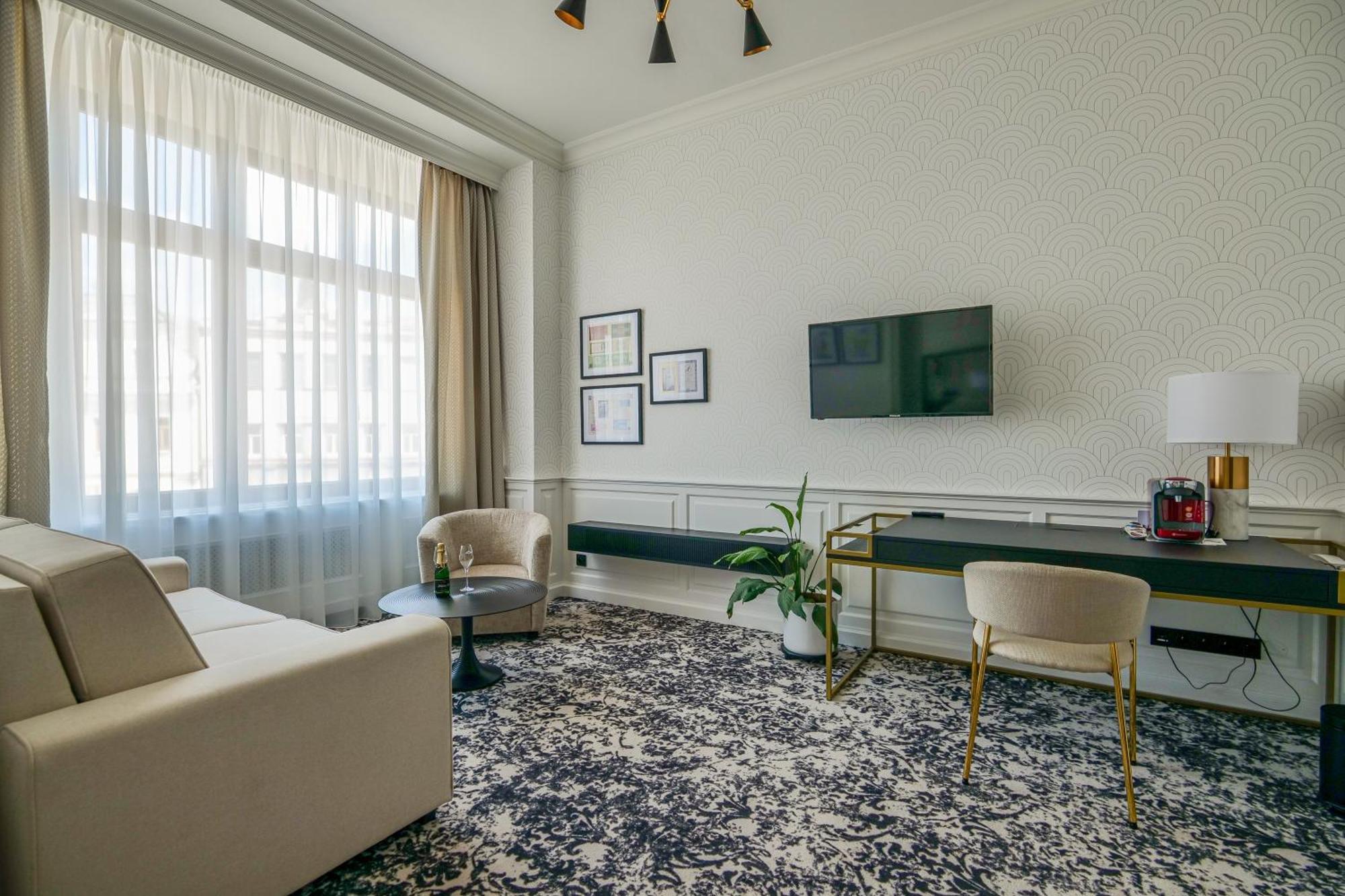 Hotel Zlata Hvezda Litomyšl المظهر الخارجي الصورة