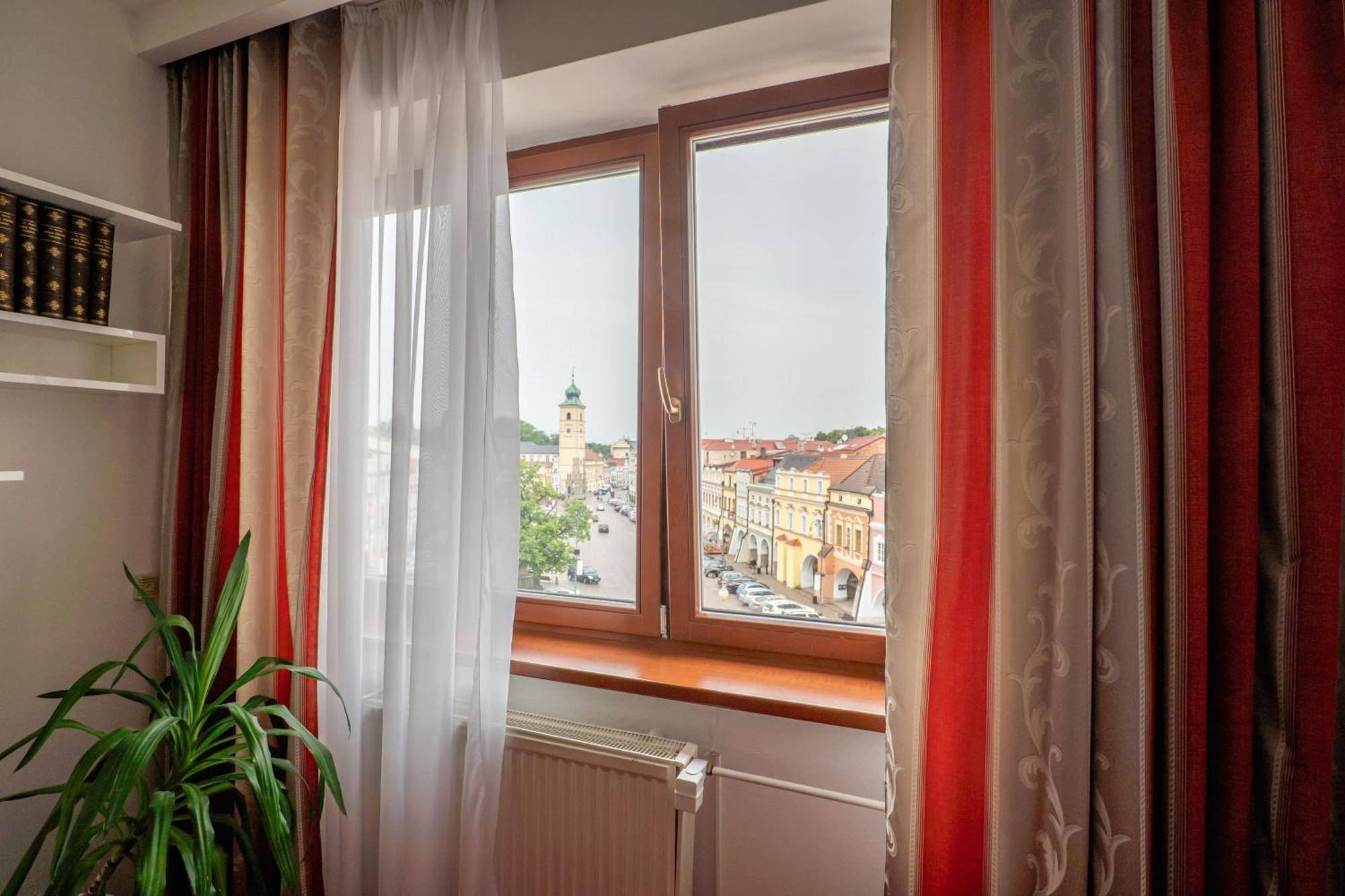 Hotel Zlata Hvezda Litomyšl المظهر الخارجي الصورة